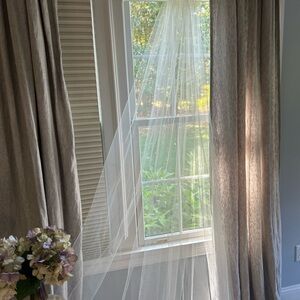 DAVIDS BRIDAL CATHEDRAL TULLE WHITE BRIDAL VEIL